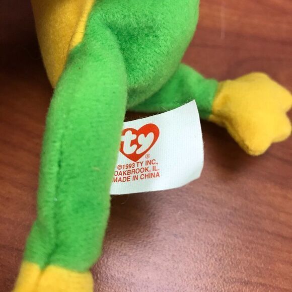 TY Teenie Beanie Babie - Smoochy the Frog green/yellow frog 1993 - Picture 4 of 4
